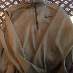 LongSleeve Nike Quarter Zip Pullover